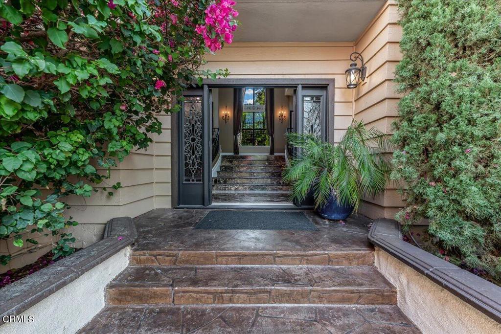 317 El Tuaca Court