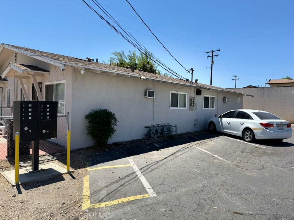 191 N Inez St