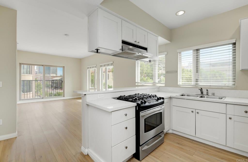 450 J St