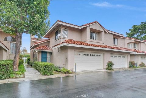 9796 Scanlan Court Fountain Valley CA 92708