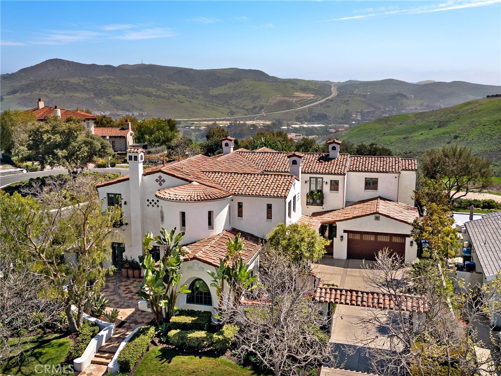 1 Overlook Drive