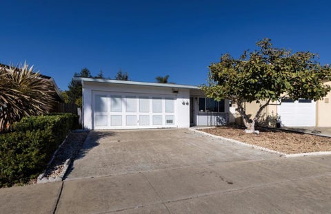 Photo of 506 Argos Circle, Watsonville, CA 95076 (MLS # ML82066052)