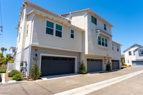 Tiny photo for 2364 Haley Point Drive #102, Ventura, CA 93003 (MLS # V1-38246)