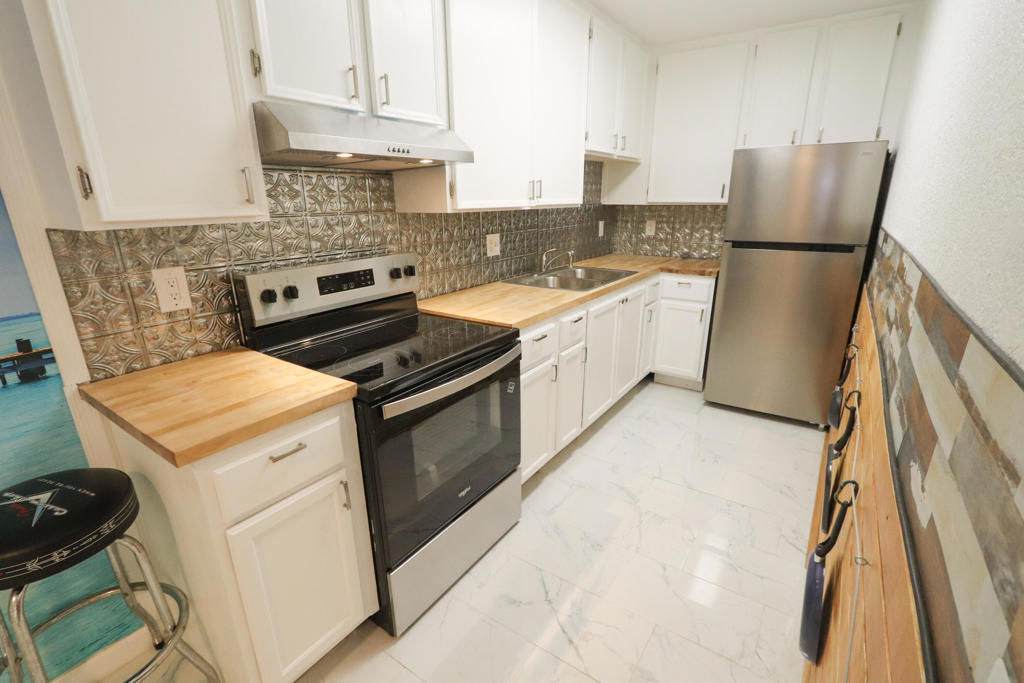 Palm Sp Villas II - Residential Lease