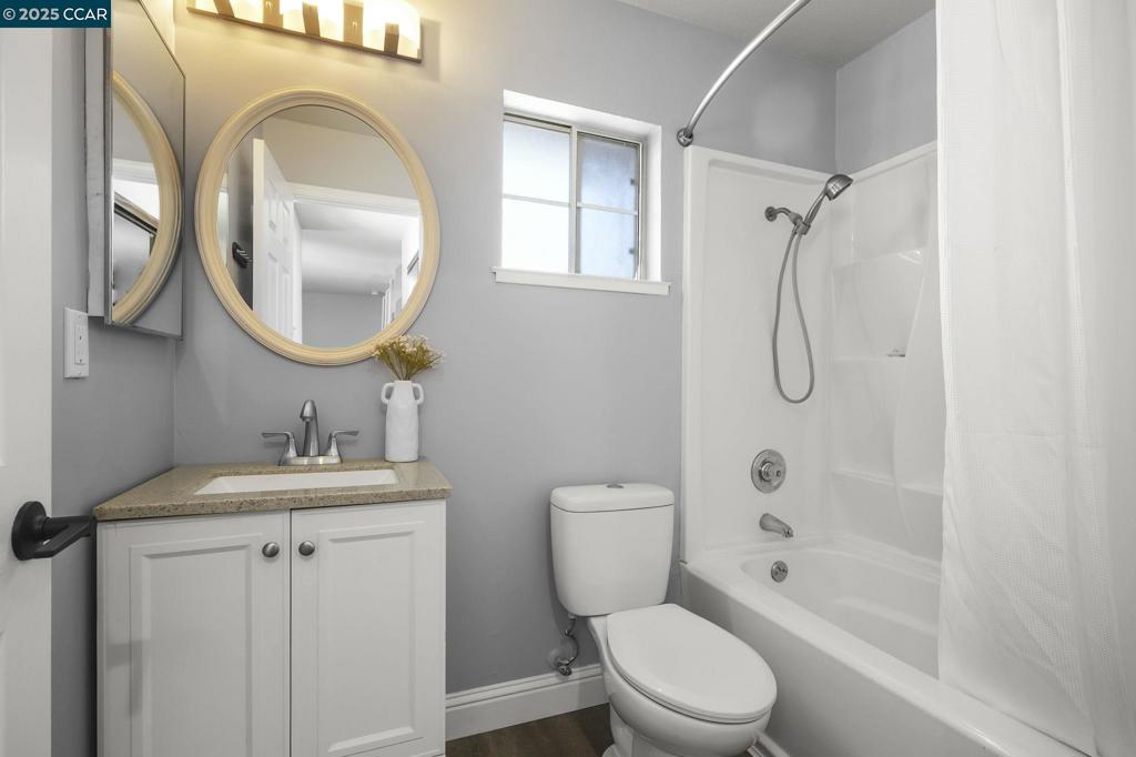 SHADOWBROOK - Residential