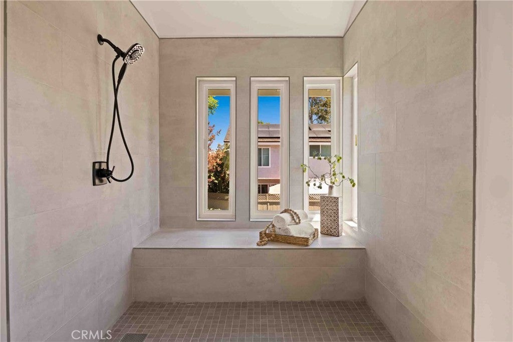 59 E Yale Loop 31, Irvine CA 92604 - Photo 29