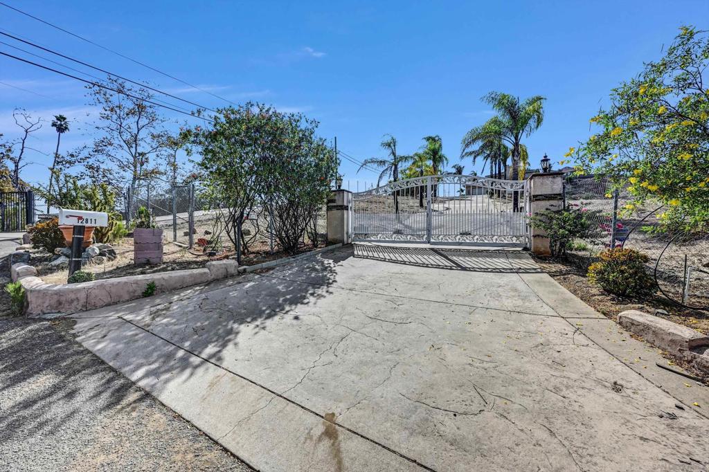 12811 09 Jackson Hill Dr