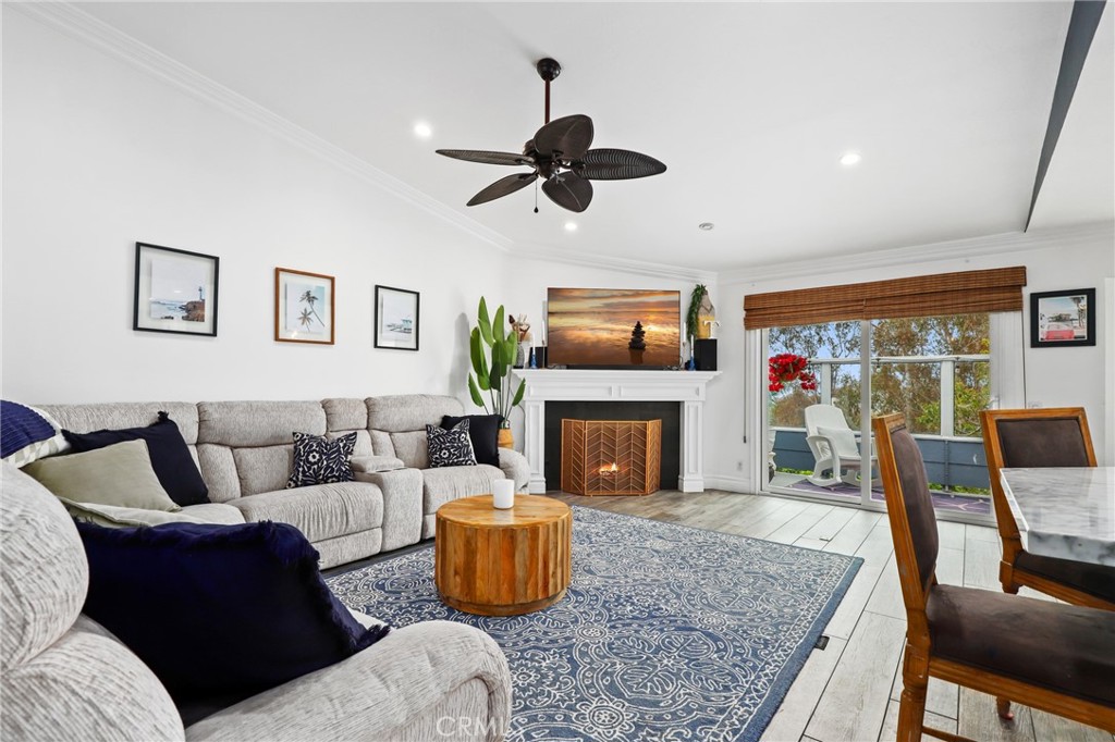 2151 Calle Ola Verde