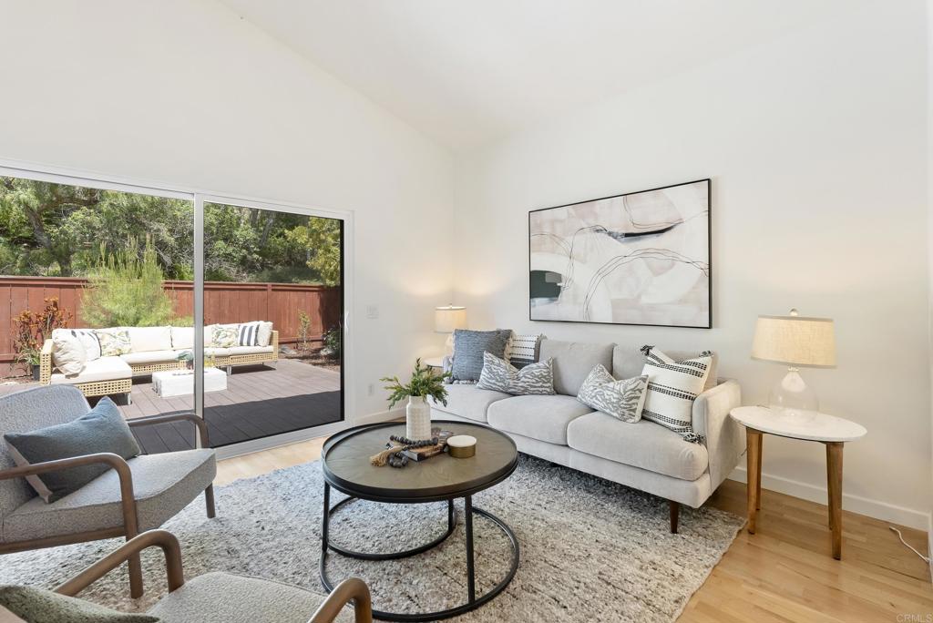 2433 Summerhill Drive