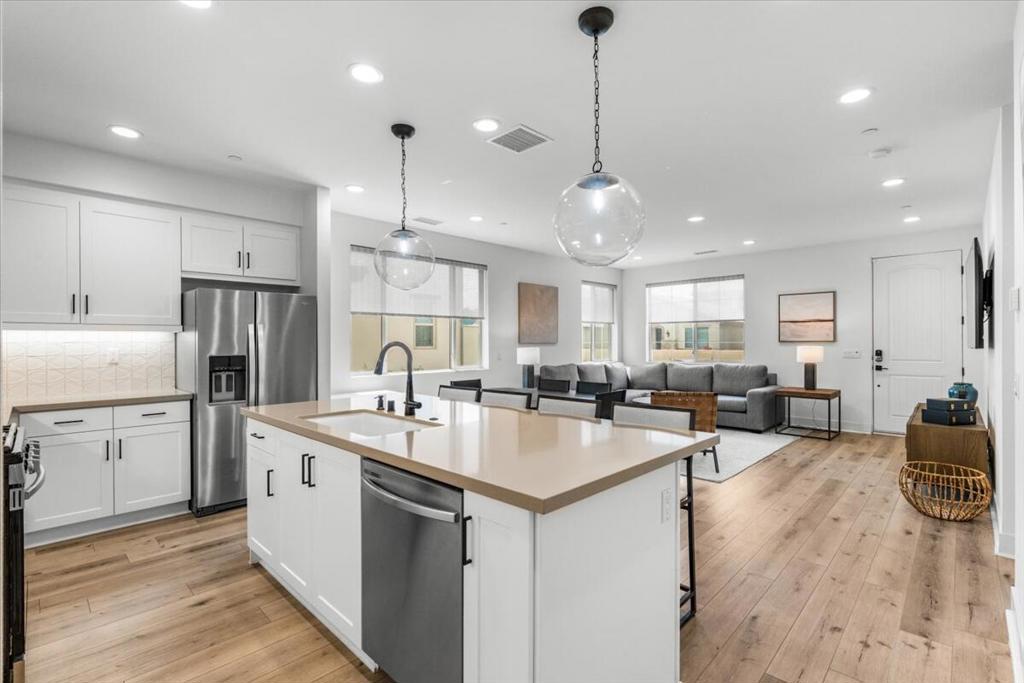 80411 Whisper Rock Way