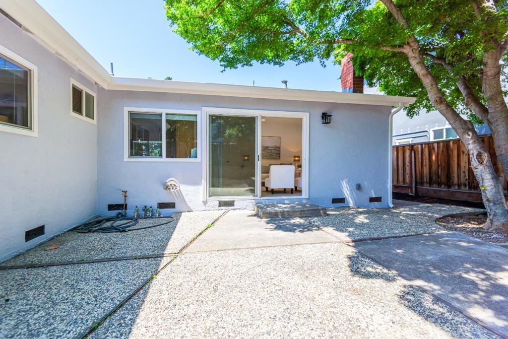 2222 Lacey Drive