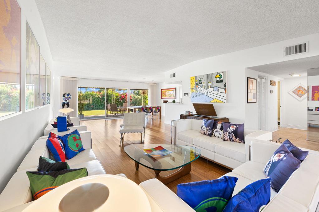 46310 Burroweed Lane