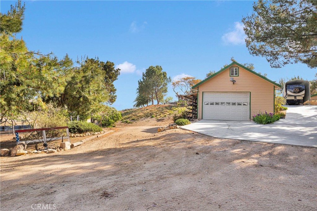 13633 Summit Valley Road