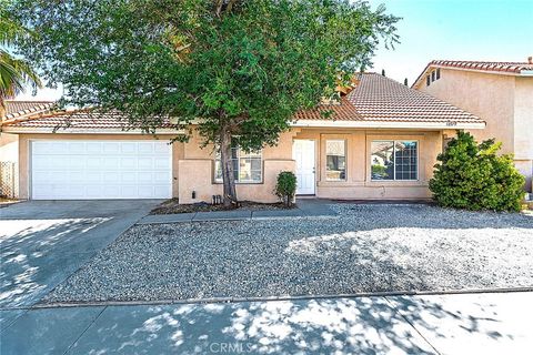 Photo of 12579 Santa Fe TRL, Victorville, CA 92392 (MLS # AR26102731)