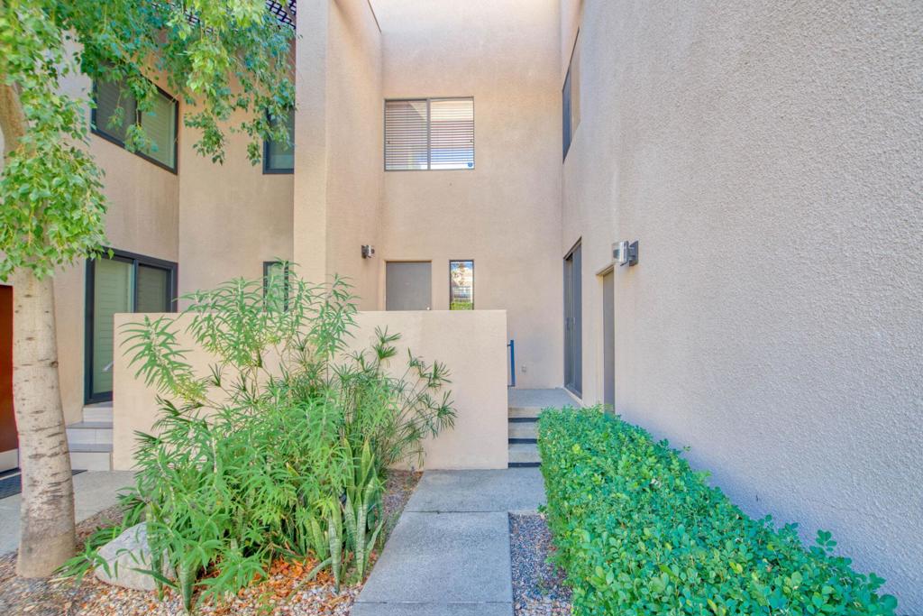 867 Village Square Square S