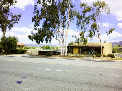 MLS: CV26116332