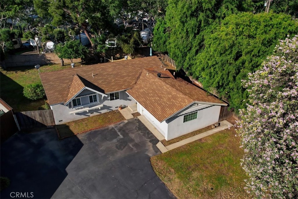 742 Lasena Court
