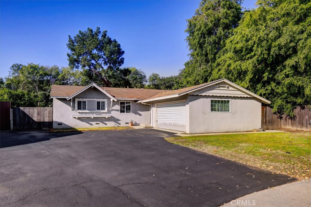 742 Lasena Court