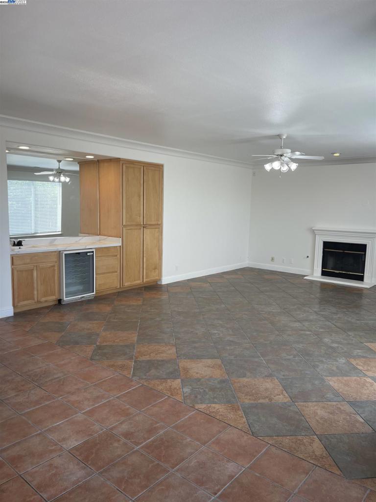 TRACY GARDENS - Residential