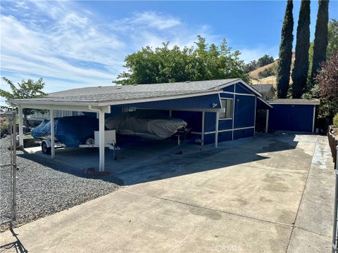 Photo of 475 Walnut DR, Lakeport, CA 95453 (MLS # LC26199550)