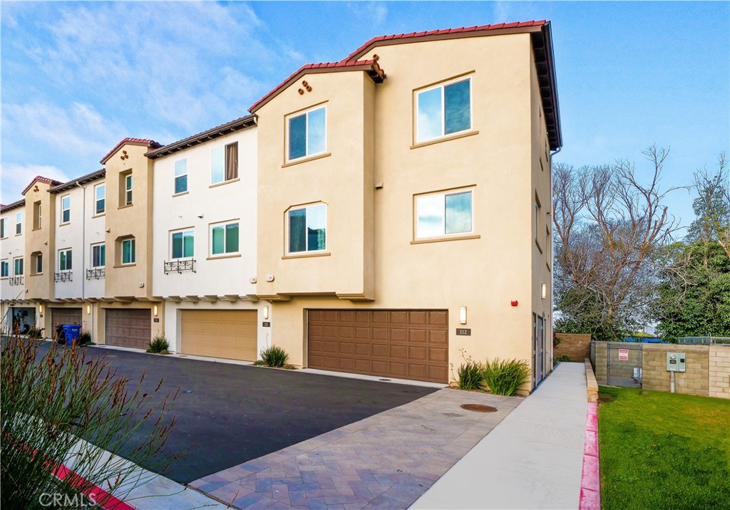 2750 W 182nd Street 112