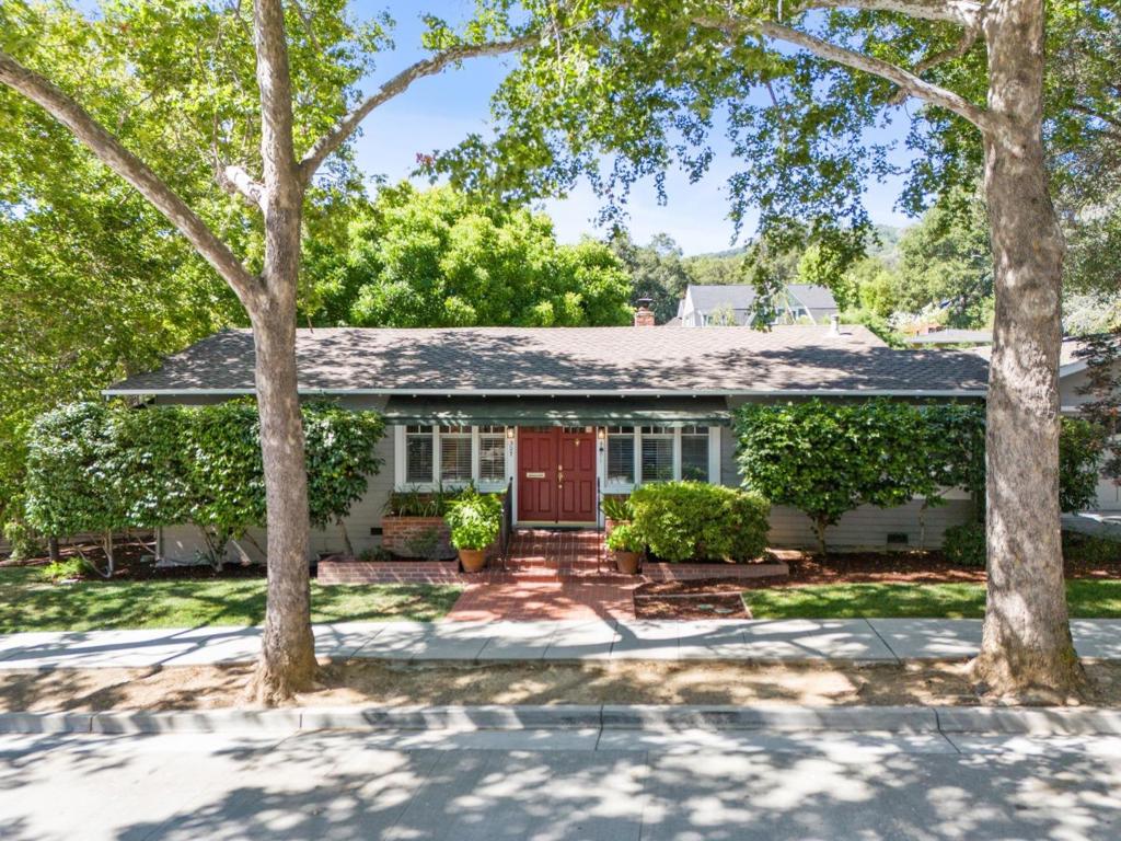 327 Bachman Avenue
