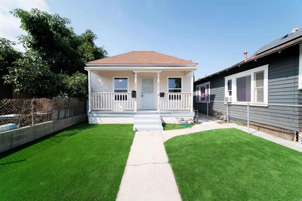 Incredible duplex investment opportunity in the heart of San Diego! 2474–2476 K St offers two fully rented units with strong in-place income. Front unit (3/1) features an updated bathroom and modern finishes. Rear unit (1/1) was fully remodeled in 2023 with in-unit washer/dryer. Tenants pay all utilities (separately metered gas/electric and water submetered). R-4 zoning offers potential long-term redevelopment upside. Centrally located near Downtown, freeways, and public transportation. Seller intends to complete a 1031 exchange at no cost or delay to buyer. Adjacent duplex (2480–2482 K St) also available. Seller preference is to sell both properties together for a combined opportunity. See separate listing.