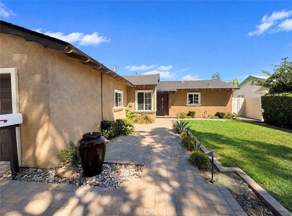 1185 W Hampshire