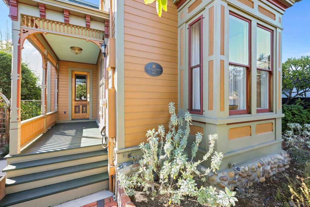 Properties 4 1930 30Th St