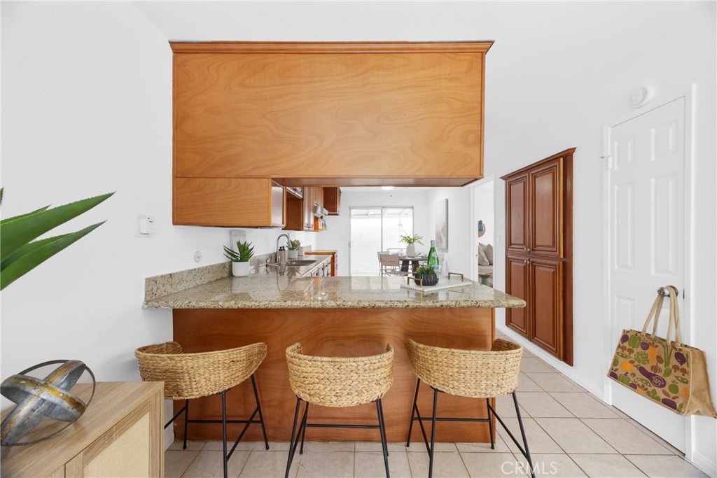 2500 S Salta Street 43
