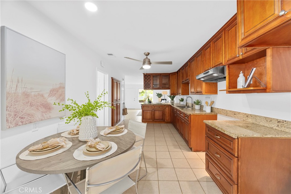 2500 S Salta Street 43