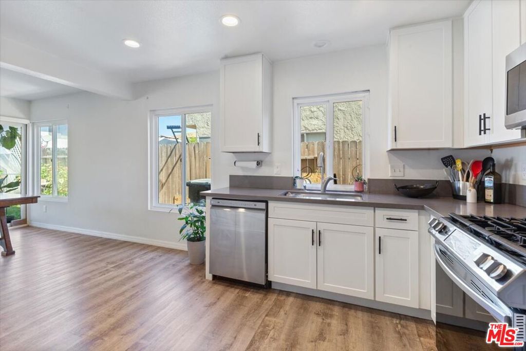 266 S Foley Place 268