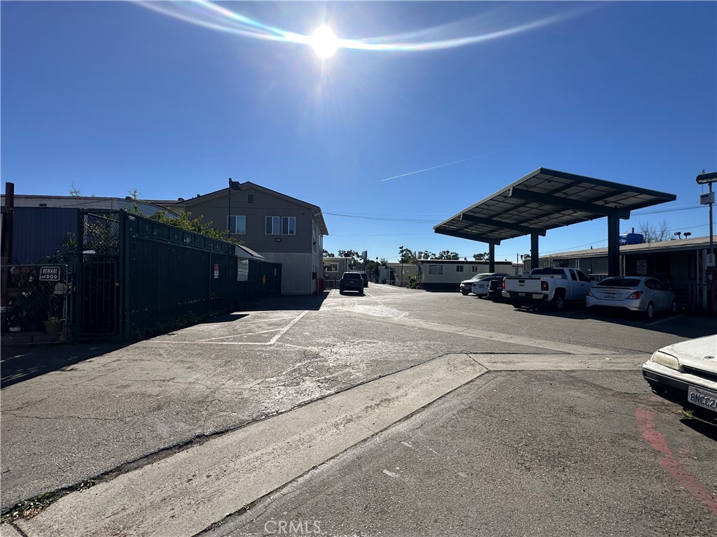 6665 long beach Boulevard 18A