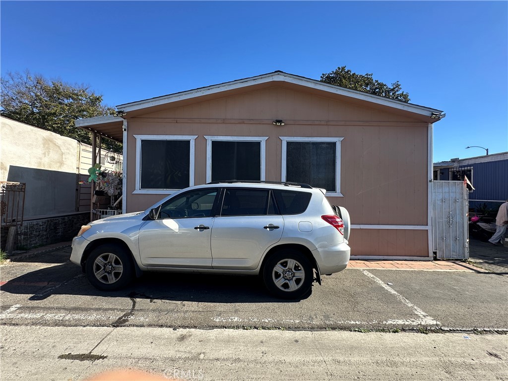 6665 long beach Boulevard 18A