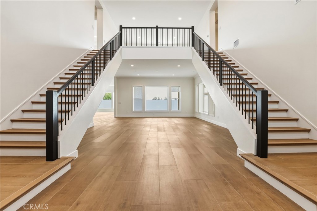 10542 Wood Briar Court