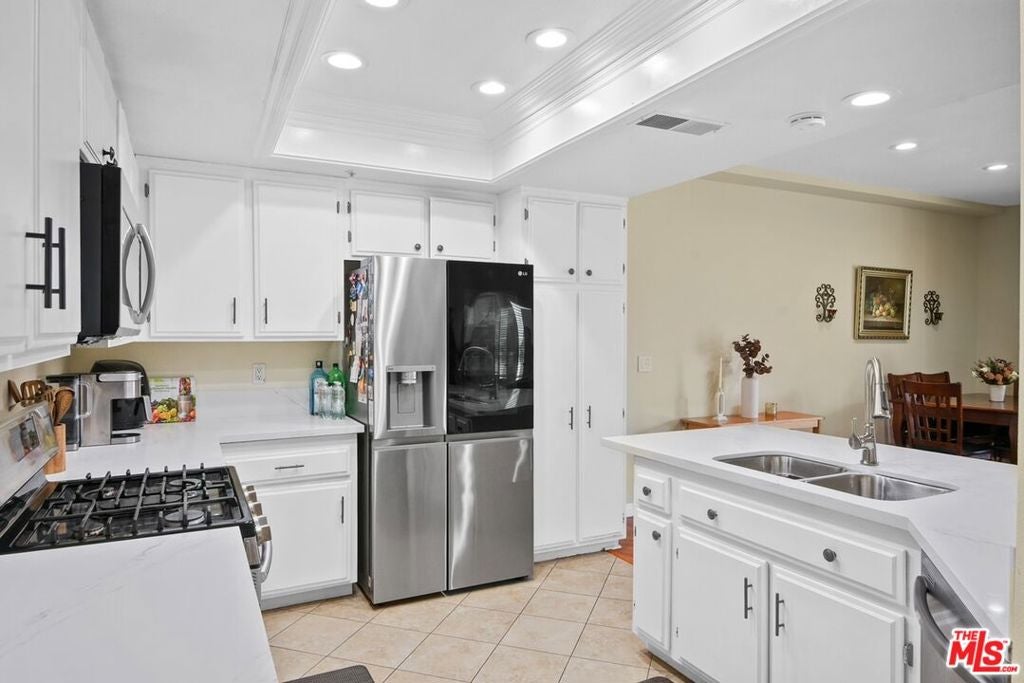 10361 Garden Grove Boulevard 50