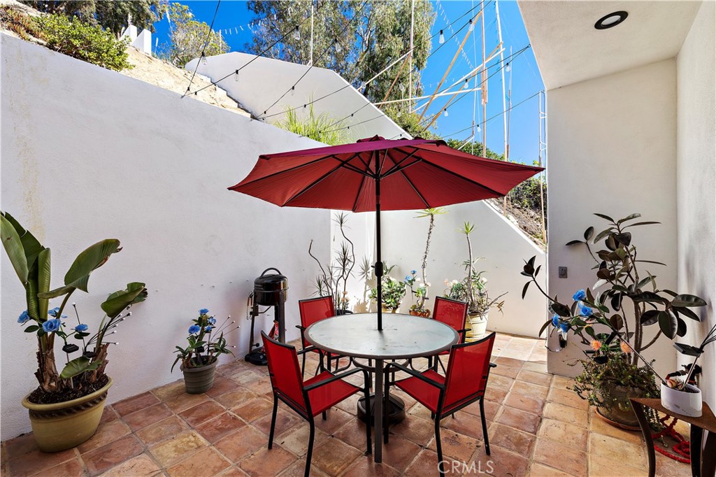 Mystic Hills (MH) - Residential Lease