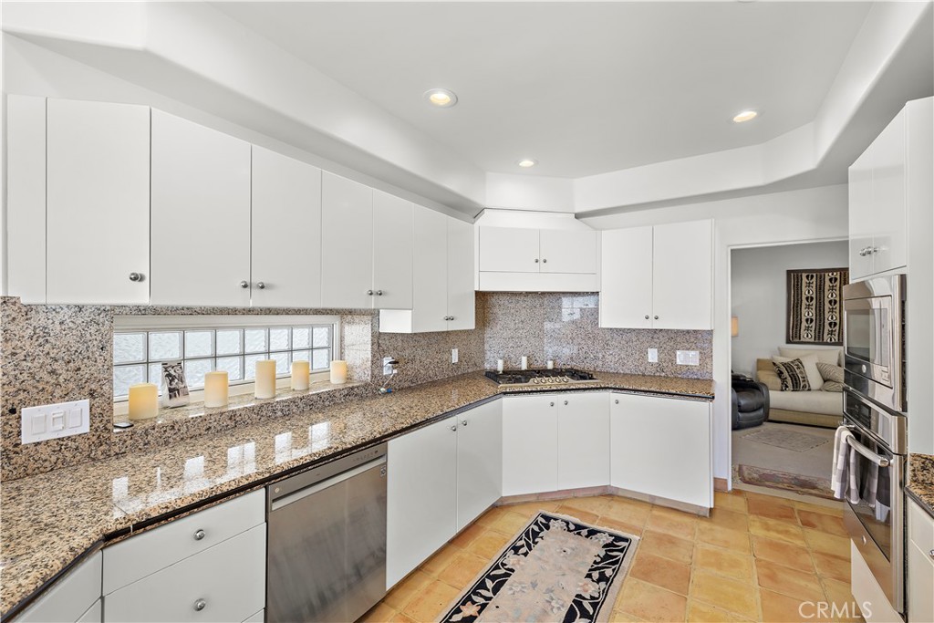 Mystic Hills (MH) - Residential Lease