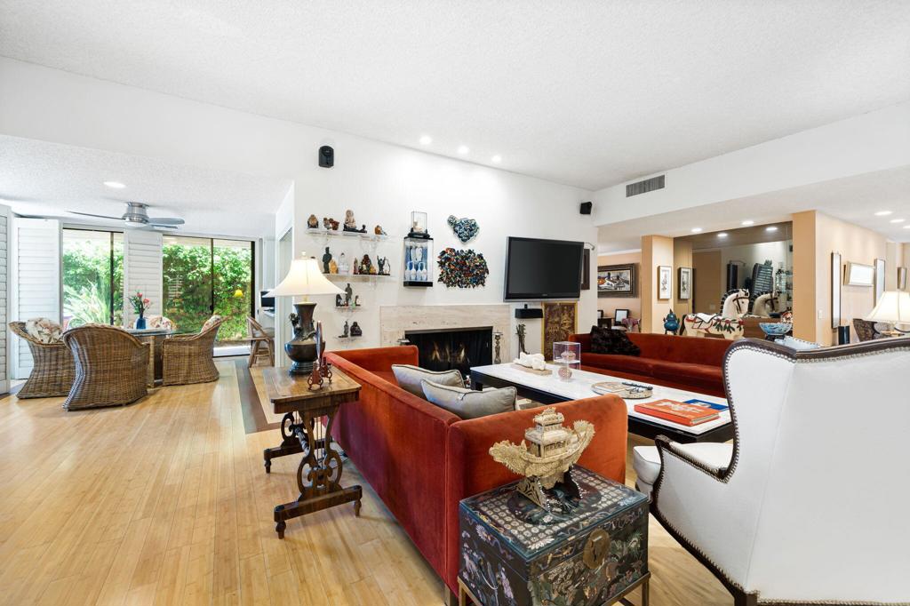 The Springs C.C. - Residential