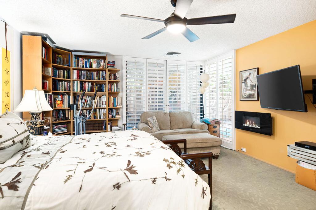 The Springs C.C. - Residential