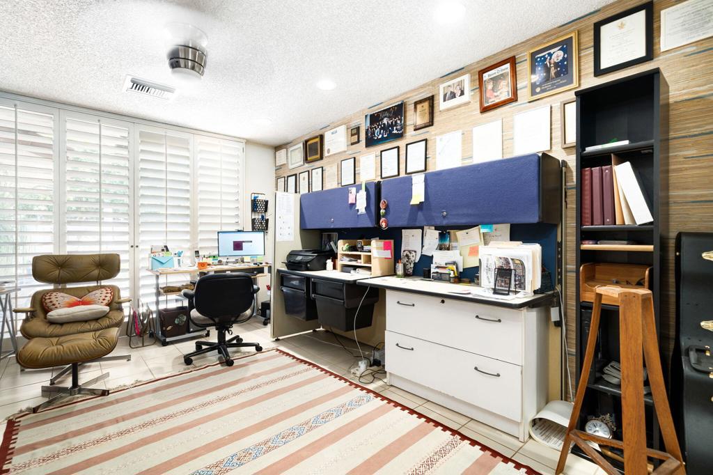 The Springs C.C. - Residential