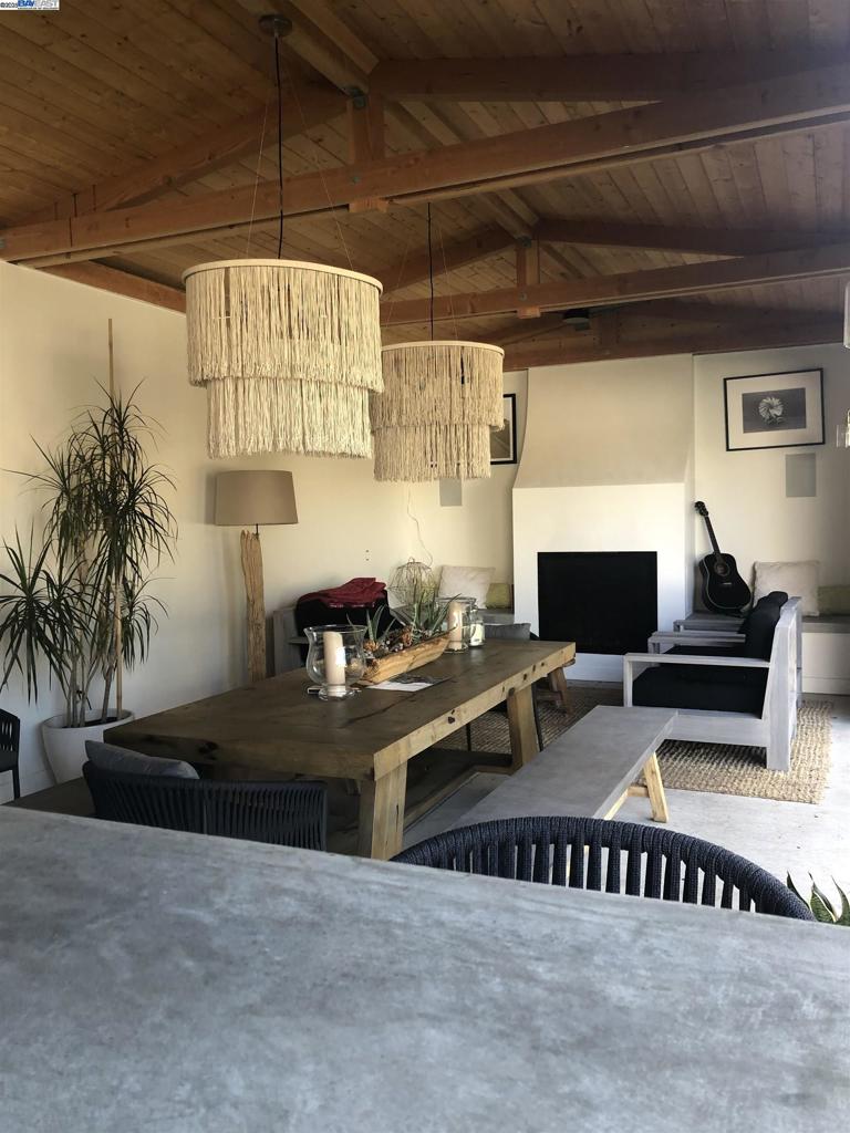 DANVILLE - Residential Lease