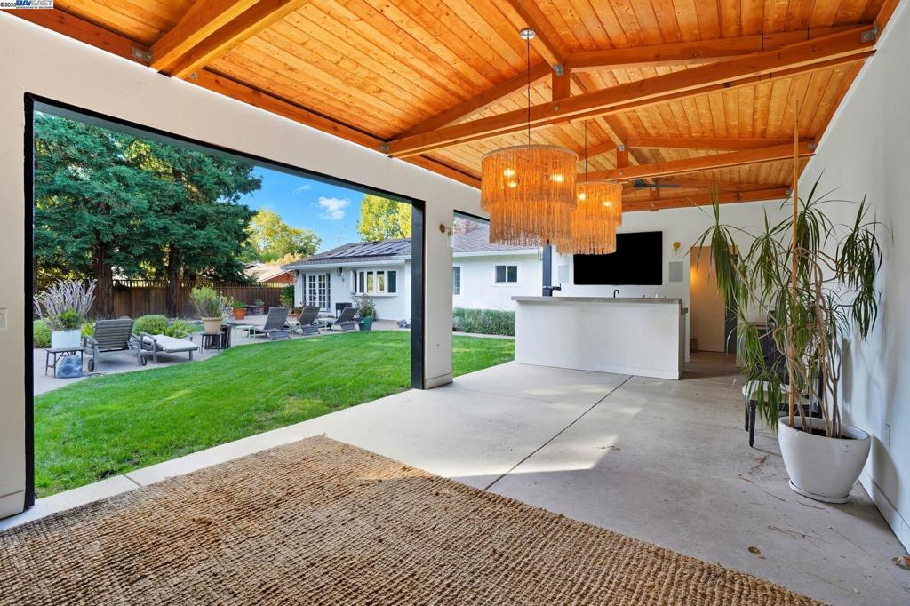DANVILLE - Residential Lease