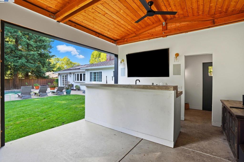 DANVILLE - Residential Lease