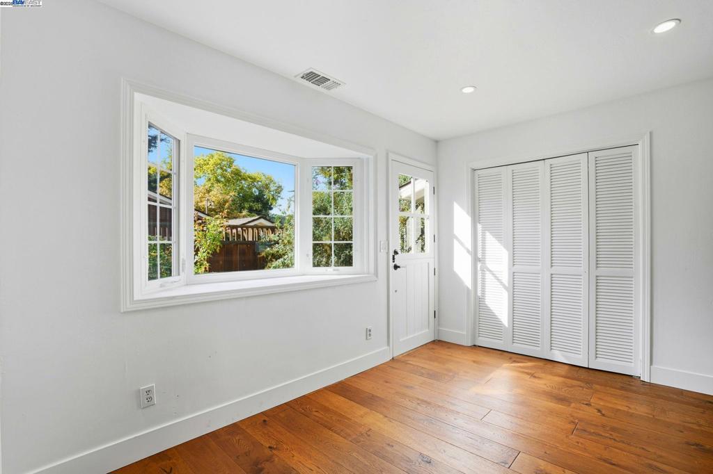 DANVILLE - Residential Lease