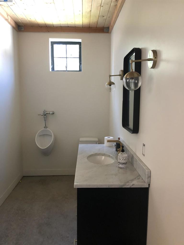 DANVILLE - Residential Lease
