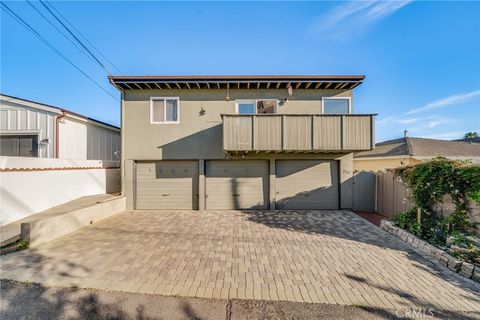 Tiny photo for 252 Chiquita St, Laguna Beach, CA 92651 (MLS # LG26009733)