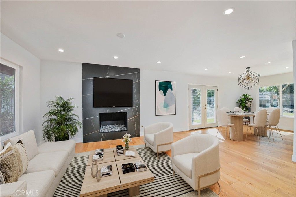 Photo of 22357 Welby Way, Canoga Park, CA 91303 (MLS # SR26039119)