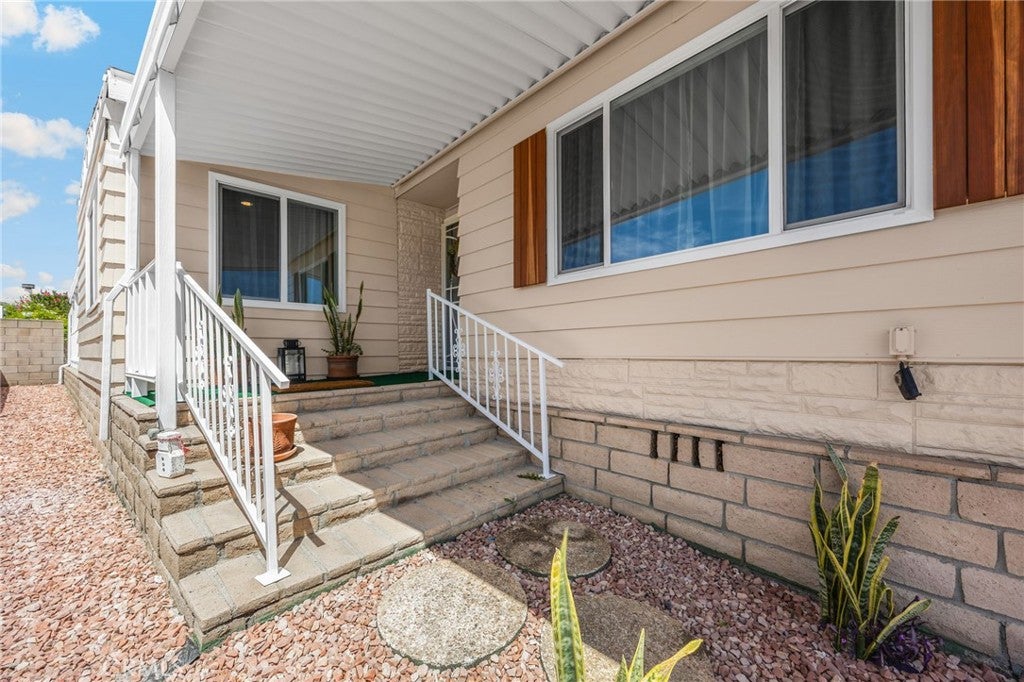 38069 Calle De Amor