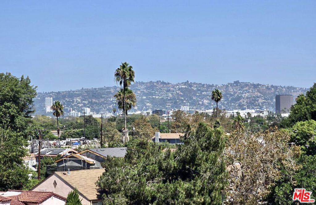 5623 Murray Lane